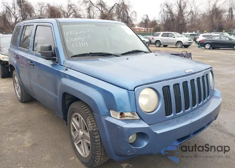 2007 Jeep Patriot Sport из США, поврежденный, VIN 1J8FF28W87D342059
